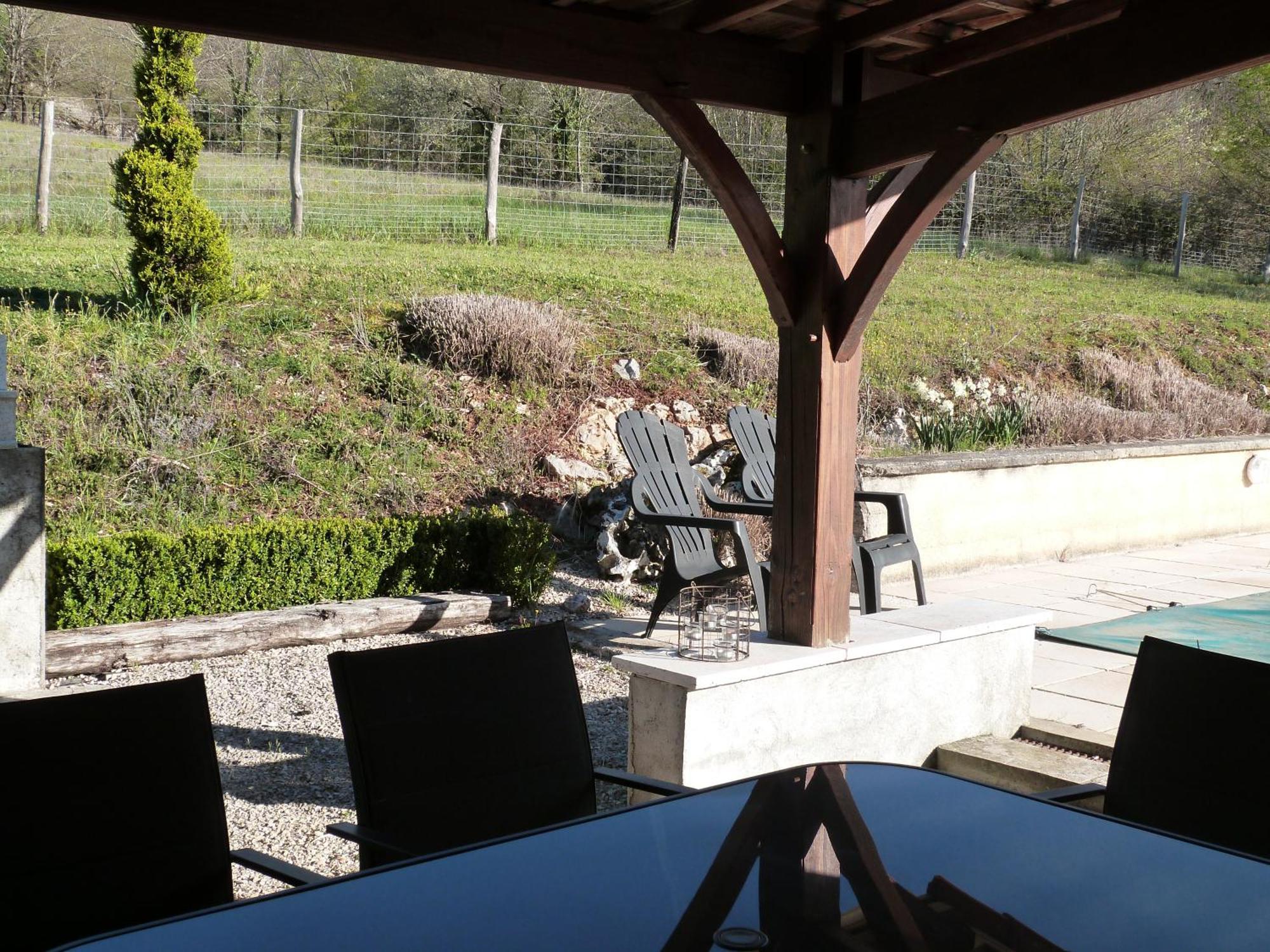 Gite Avec Piscine Proche De St Cirq Lapopie Berganty ภายนอก รูปภาพ