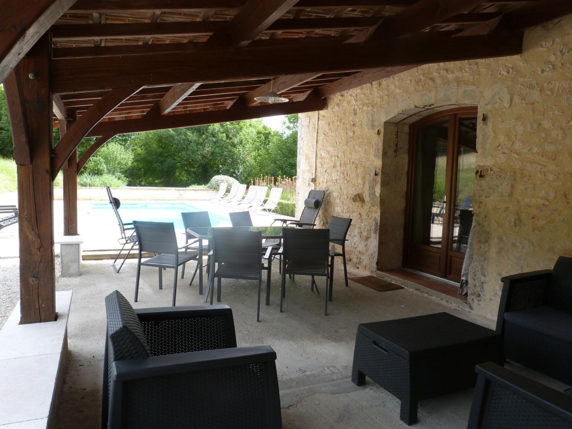 Gite Avec Piscine Proche De St Cirq Lapopie Berganty ภายนอก รูปภาพ